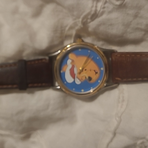 Rare Winnie the pooh sailor watch - Picture 4 of 4